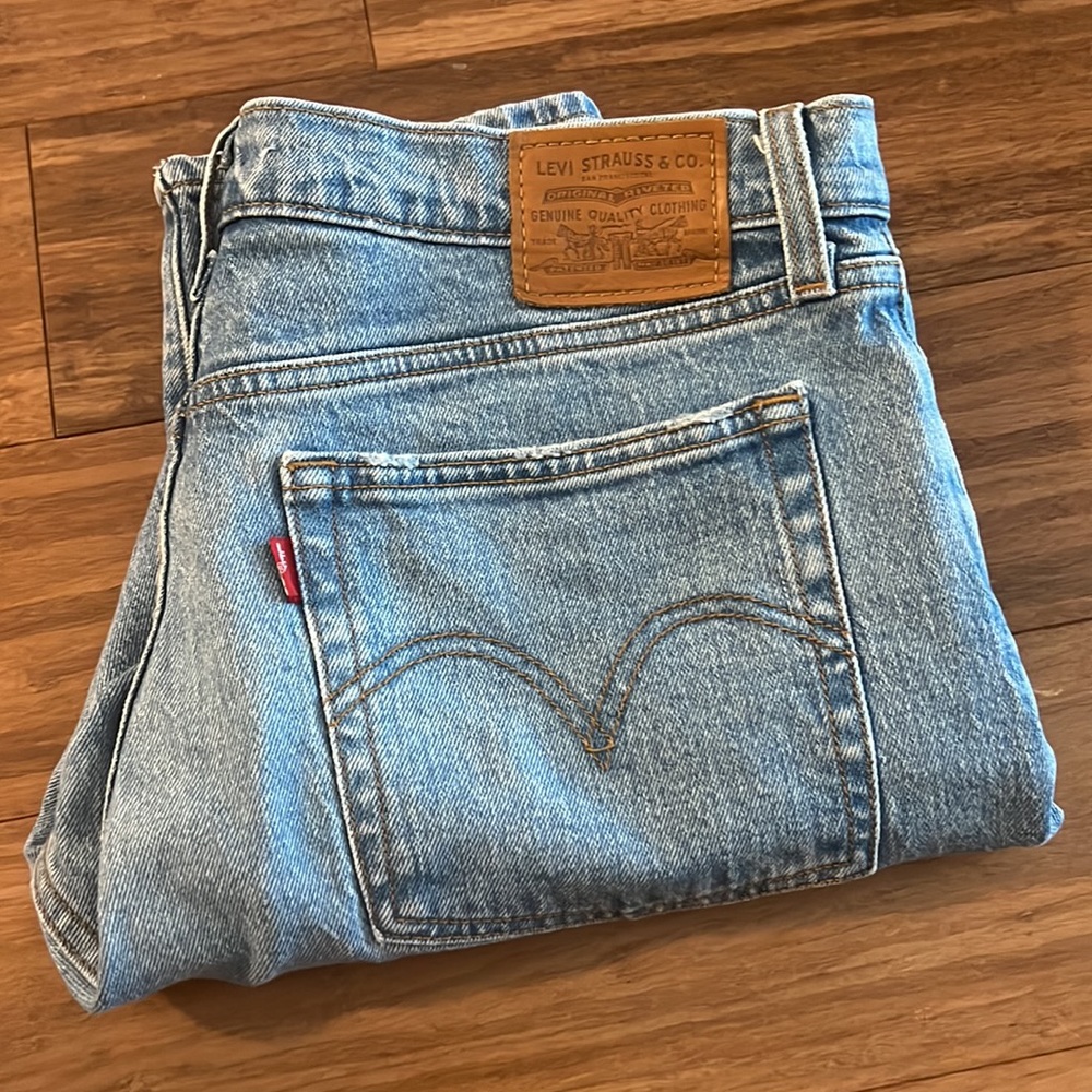 Levi’s Women’s Wedgie Jeans Size 29